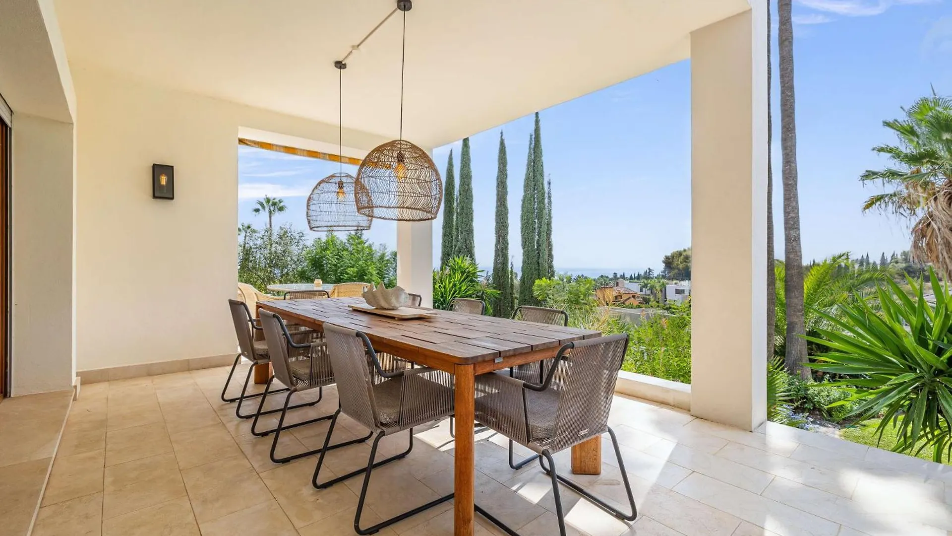 Villa Caramel - Excellent Location In Golden Mile Marbella