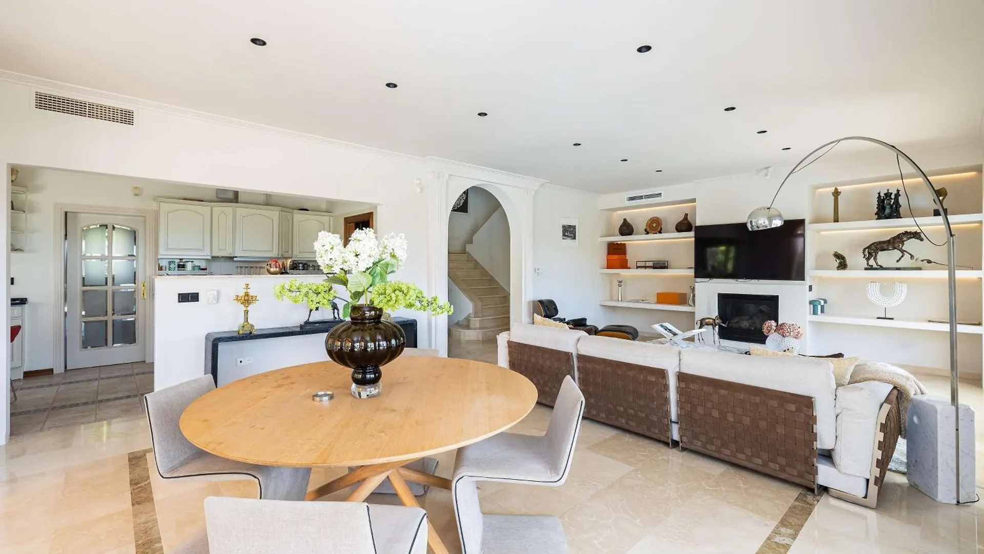 Villa Caramel - Excellent Location In Golden Mile 마르베야 스페인
